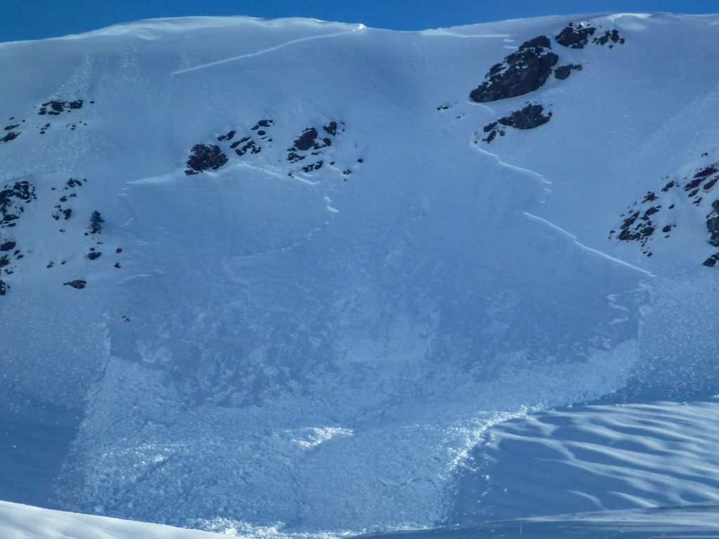 esqui-travesia-placas-2 esqui-travesia-placas-2